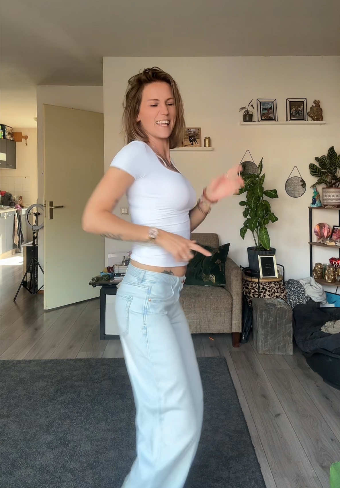 @Joycee