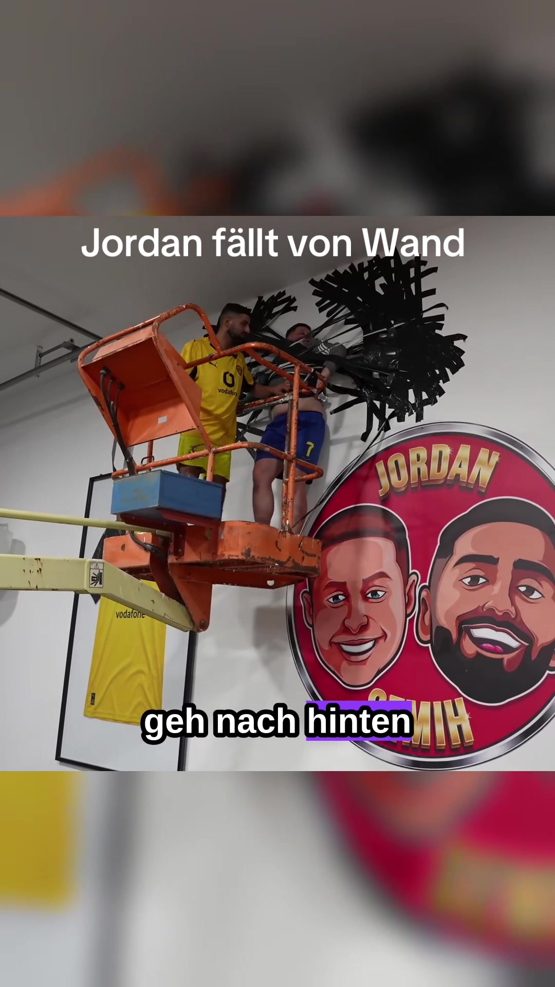 @codav__