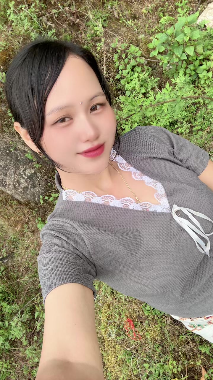 @LEE--YA-N🌸☘️🍃