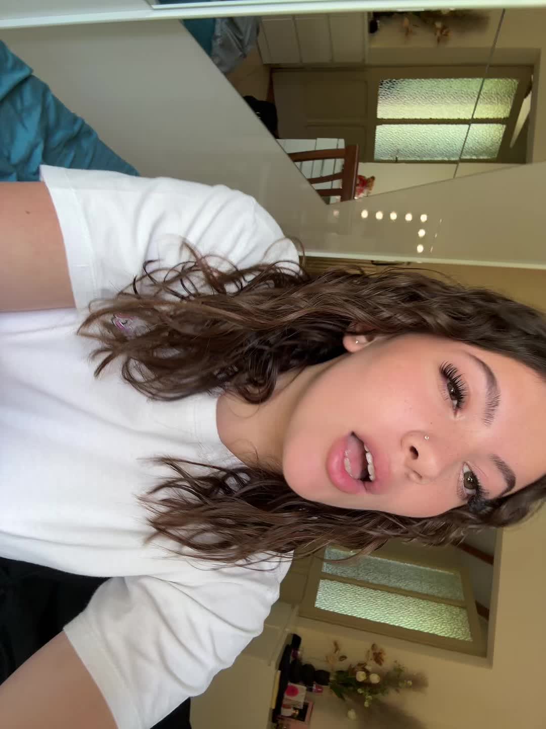 @𝓘𝓼𝓪💸