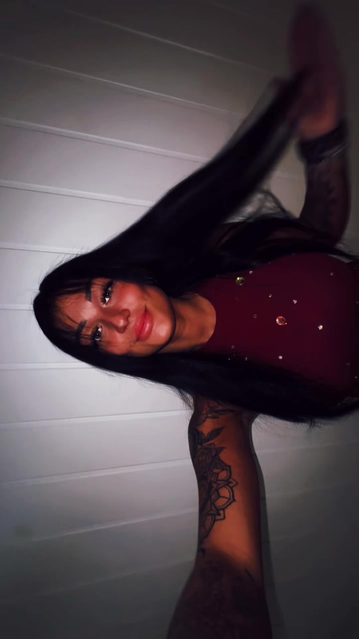 @Laura 🖤