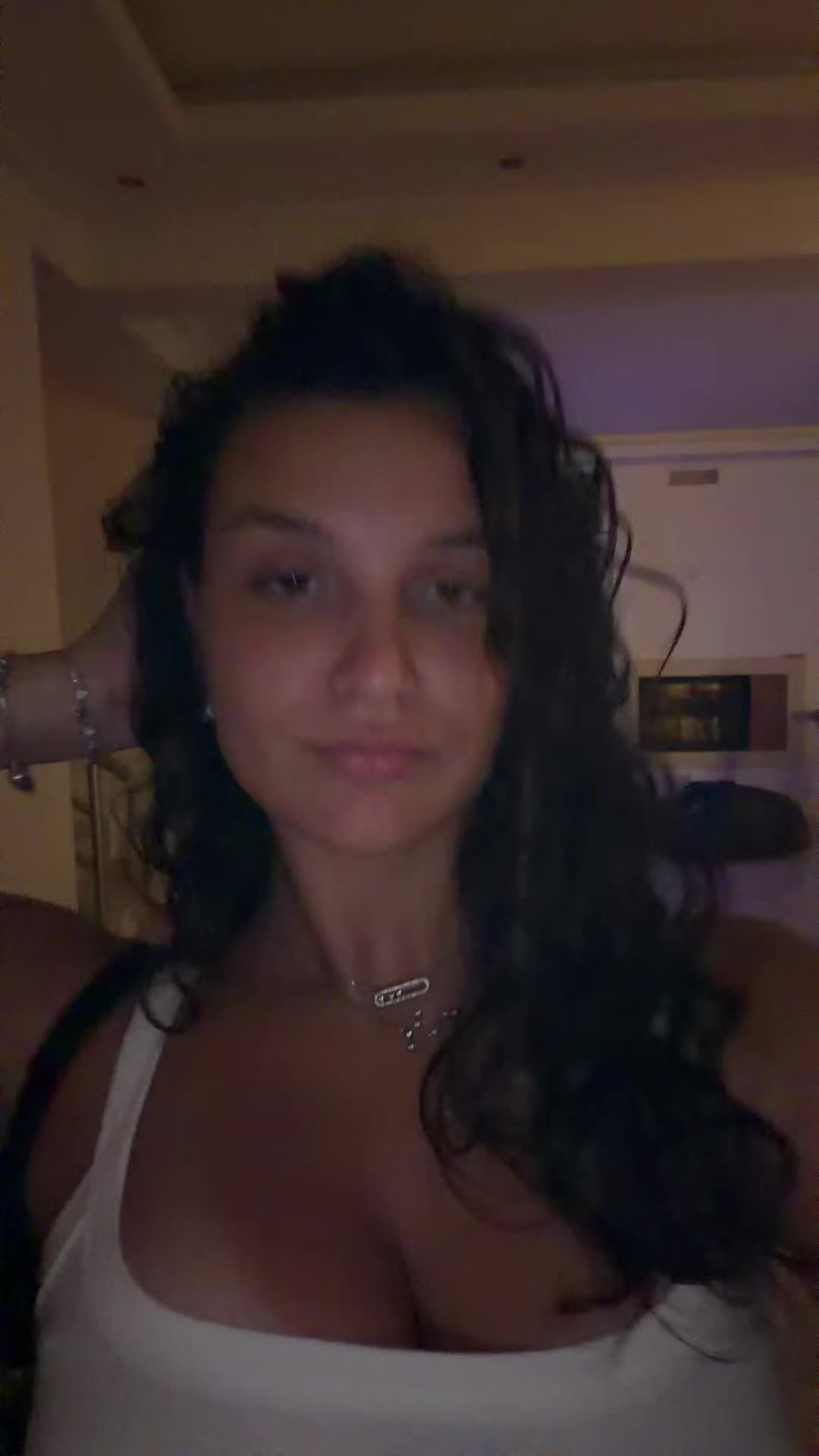 @Zoe