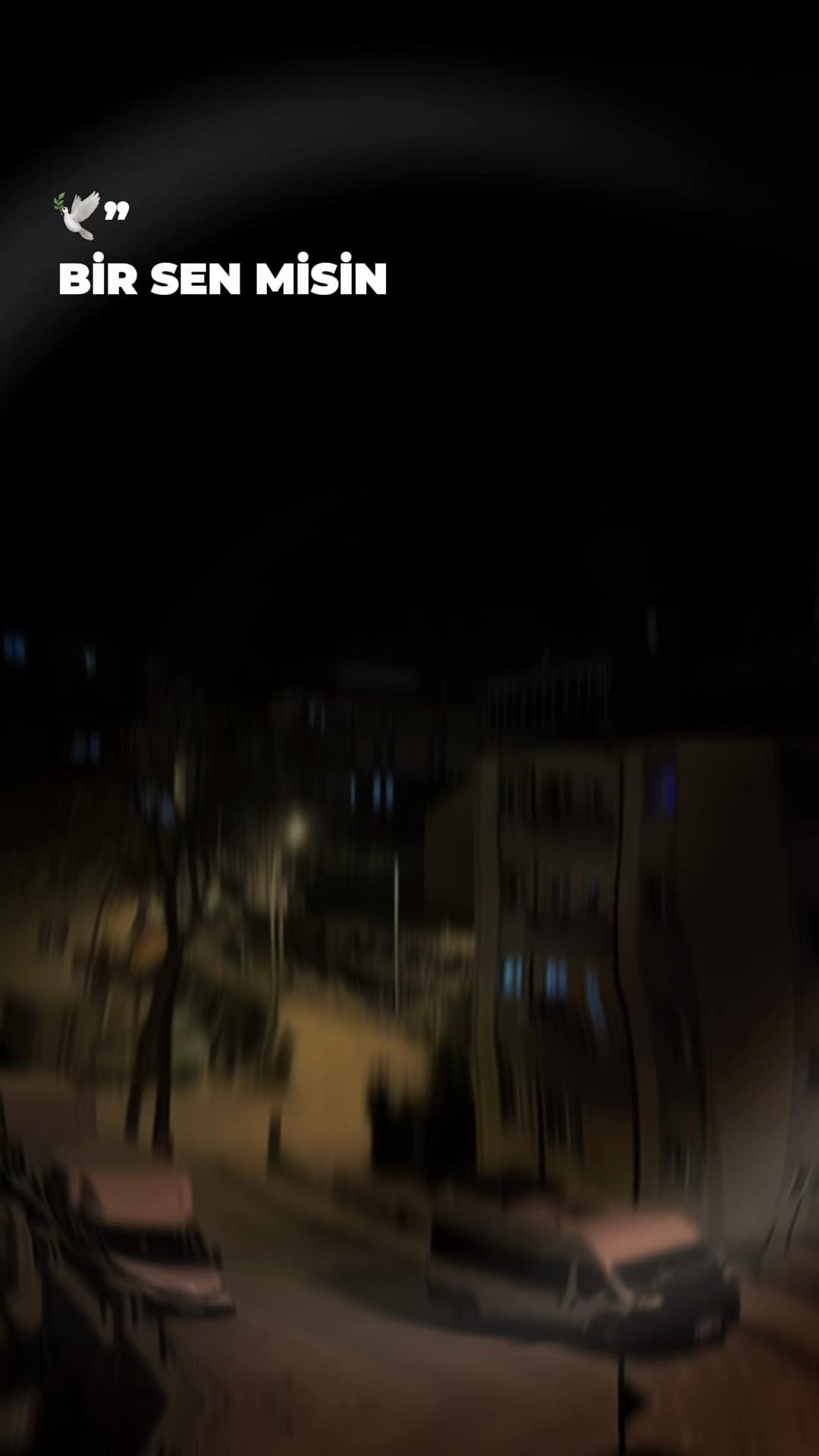 @E'