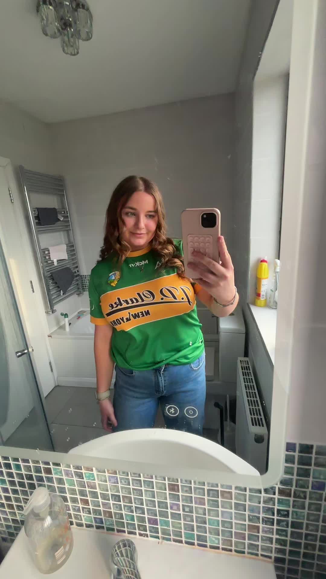 @Roisín