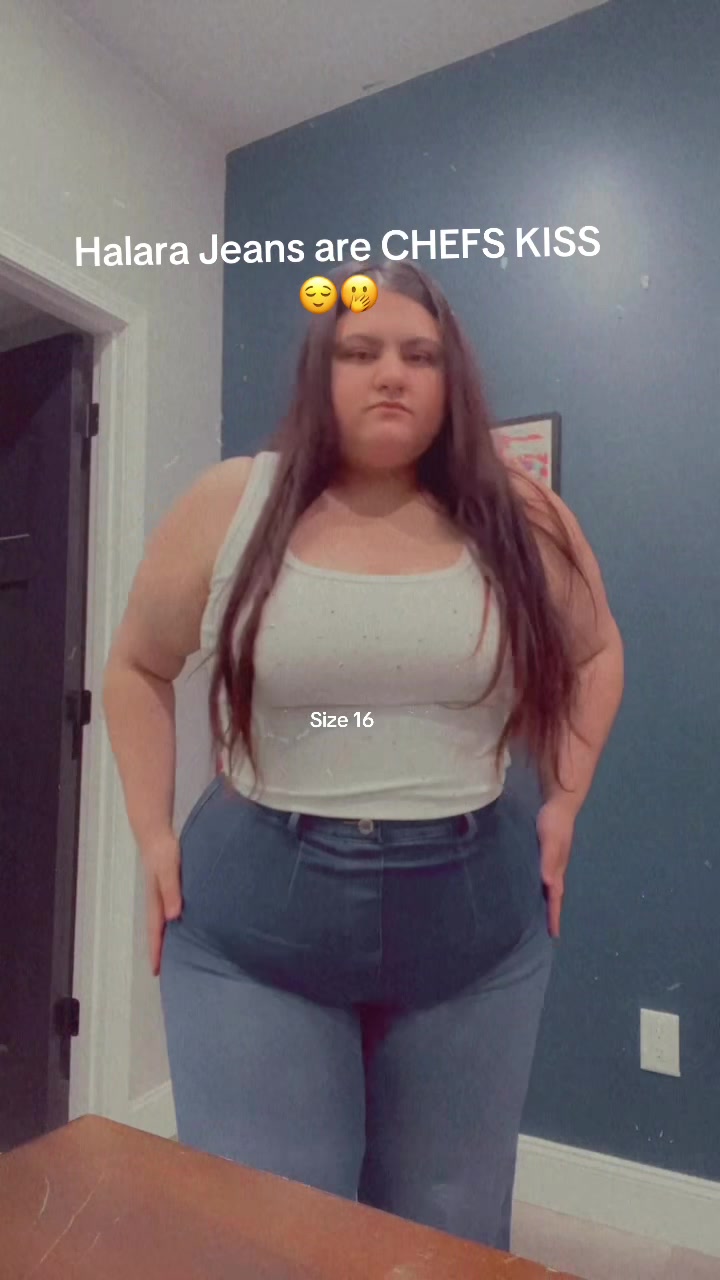 @Lexi🦋 | Plus Size Creator