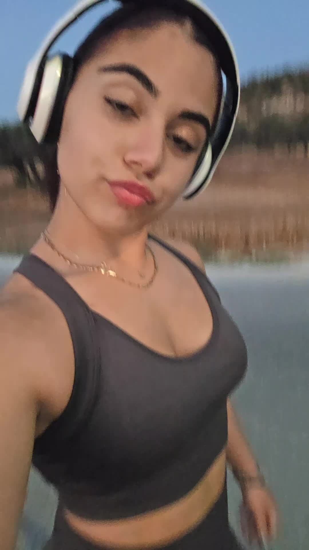 @๐บ