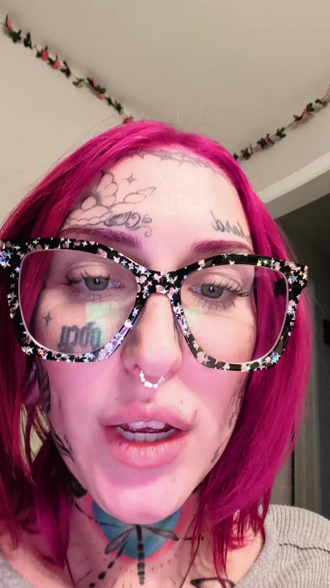 @powderpuffgrrrl