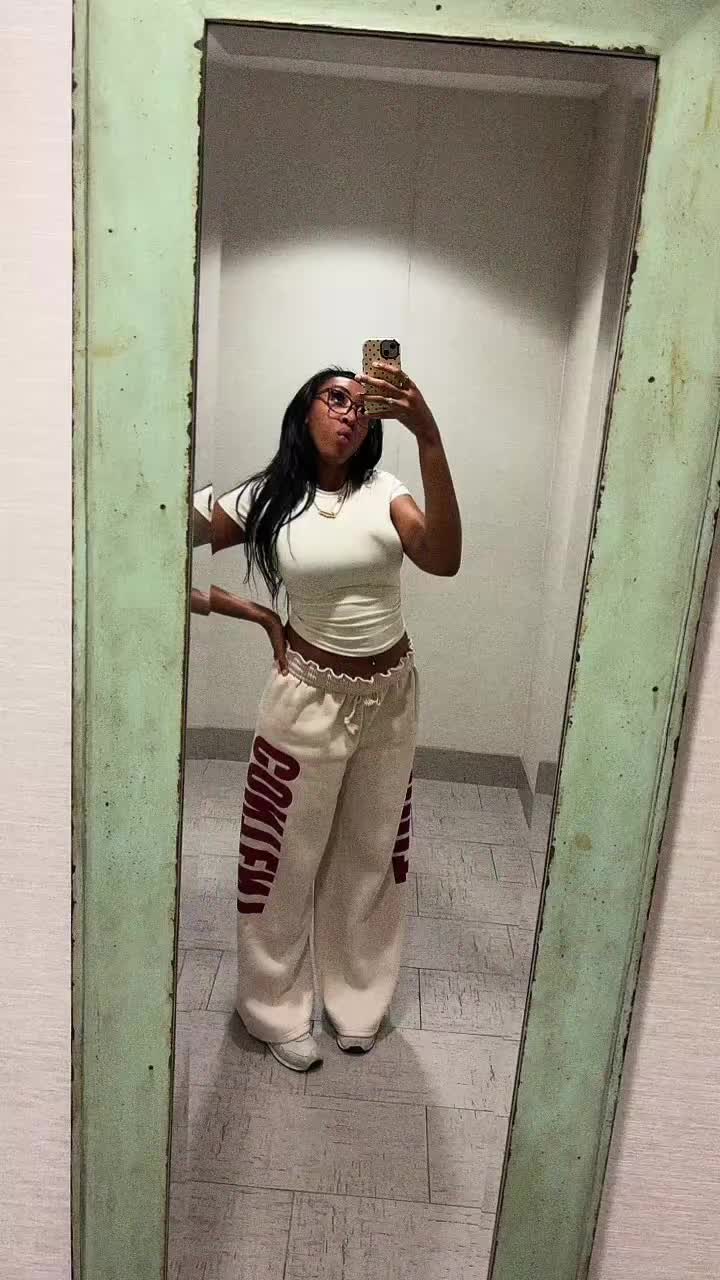 @undercoverbaddie007