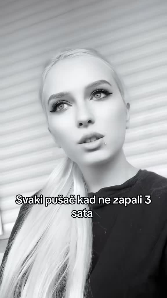 @Niinaaaa
