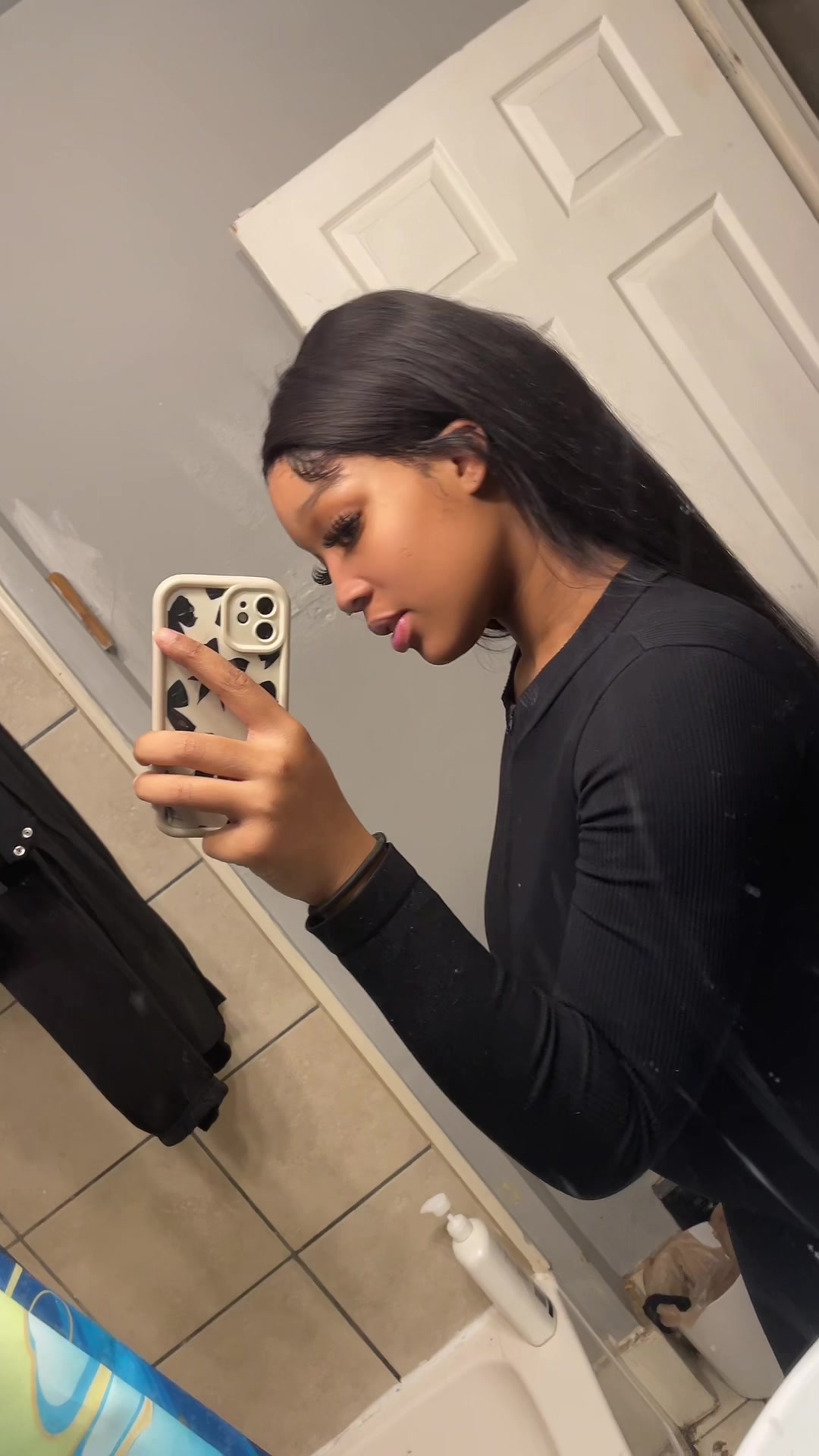 @theyenvymari19