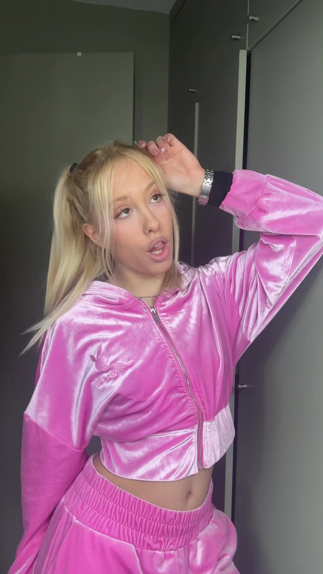 @Eileenslay