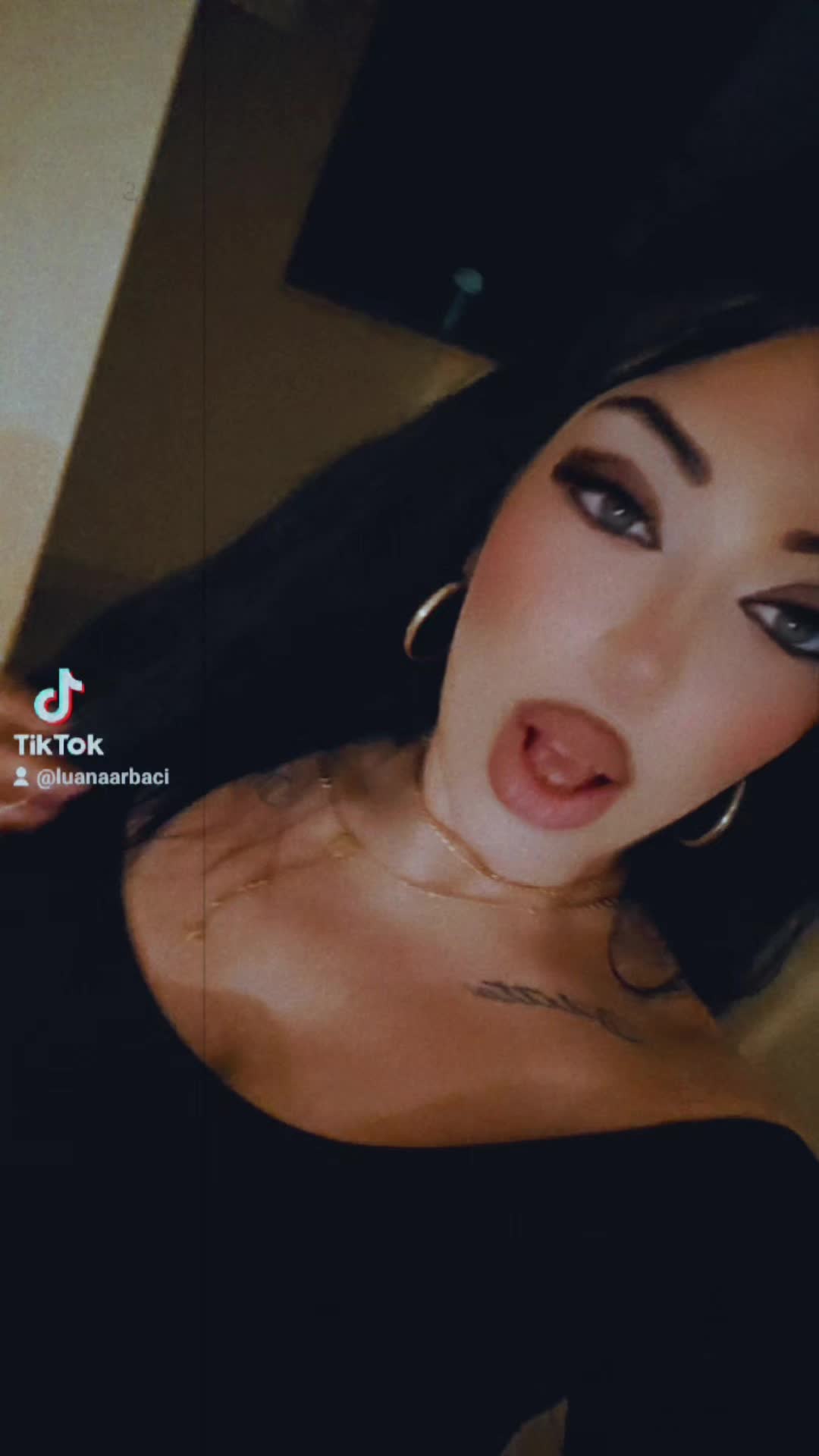@𝓛.𝓐 🖤