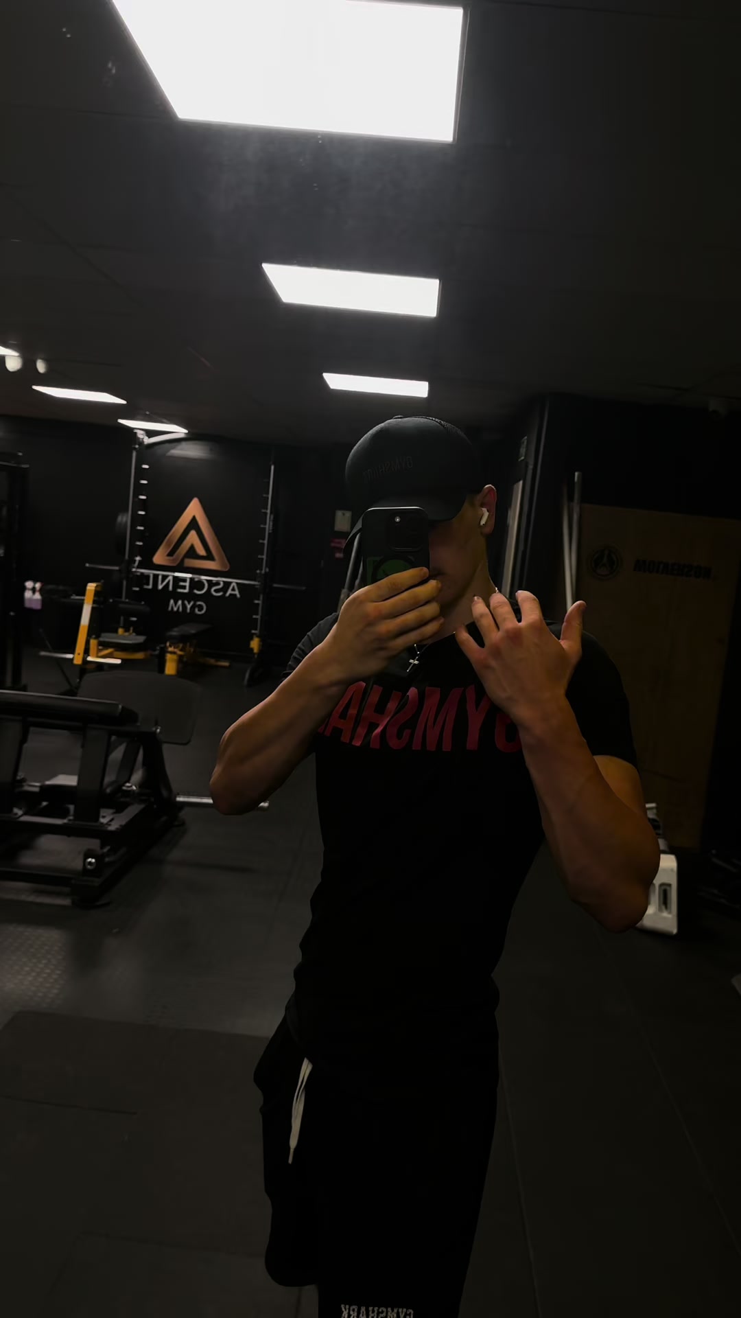 @cf.shredz