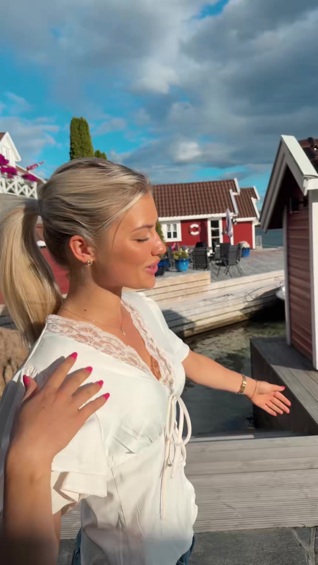 @Blondin_tea