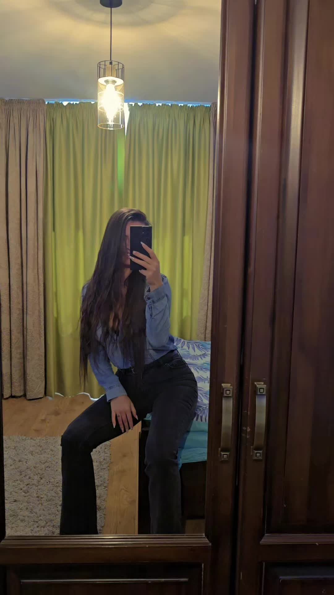 @IustinaD