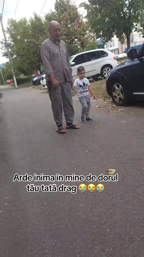 @Cristina 👑