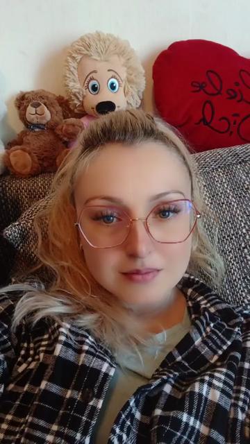 @Elena-Adina