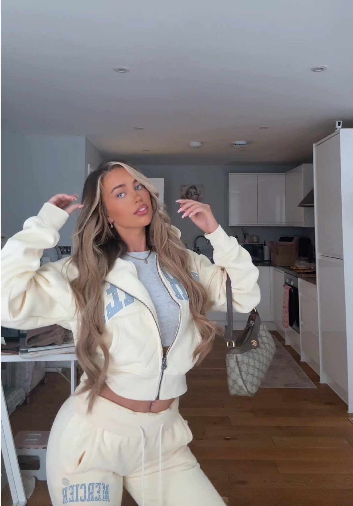 @Georgia Rose