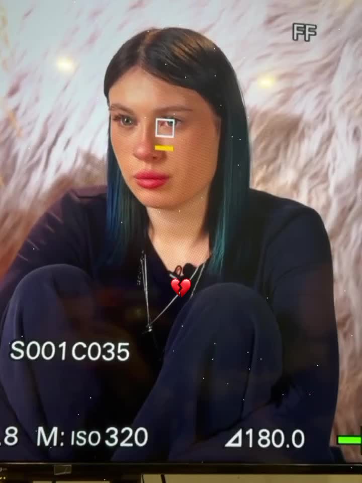 @♡ 𝐧𝐢𝐤𝐢𝐦𝐢𝐤𝐬 ♡