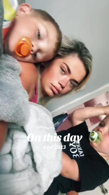 @riannacarroll