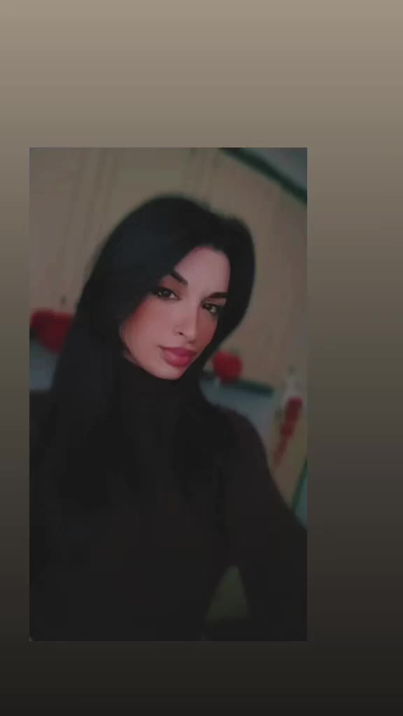 @lucycellamare945