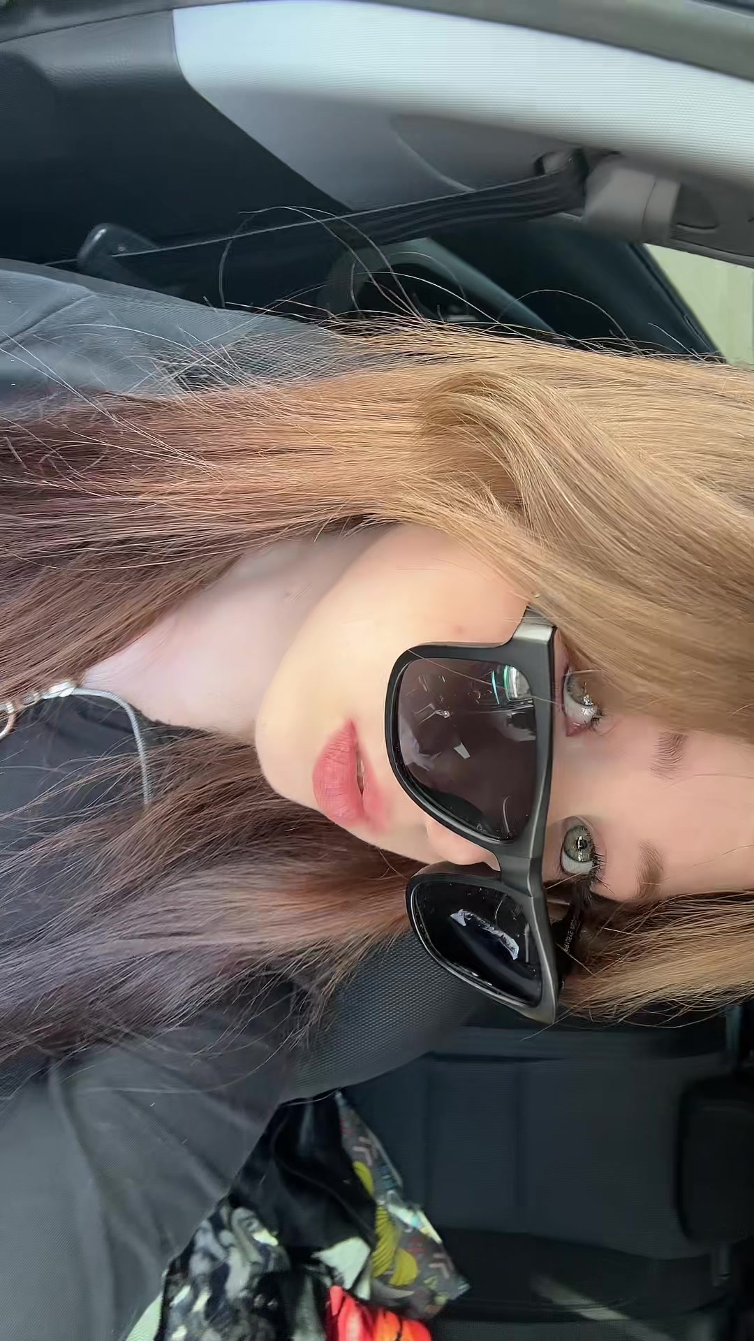 @zarinohkaaa