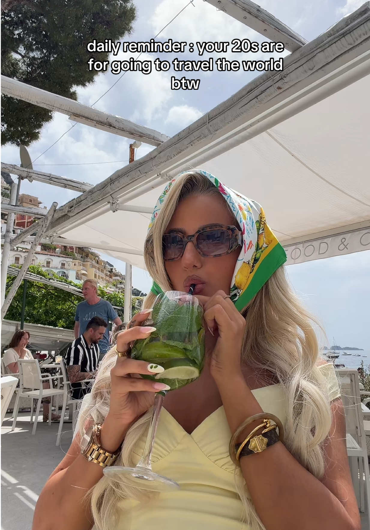 @ells🦋🦋🦋