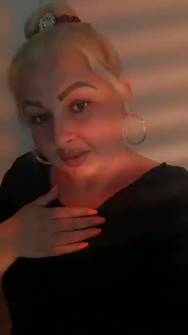 @Ana-Maria