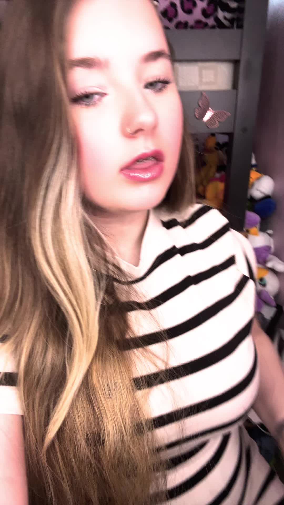 @𝒜𝓁𝒾🎀🪩