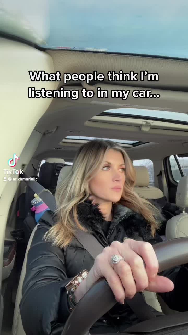 @erikalovesburnocon