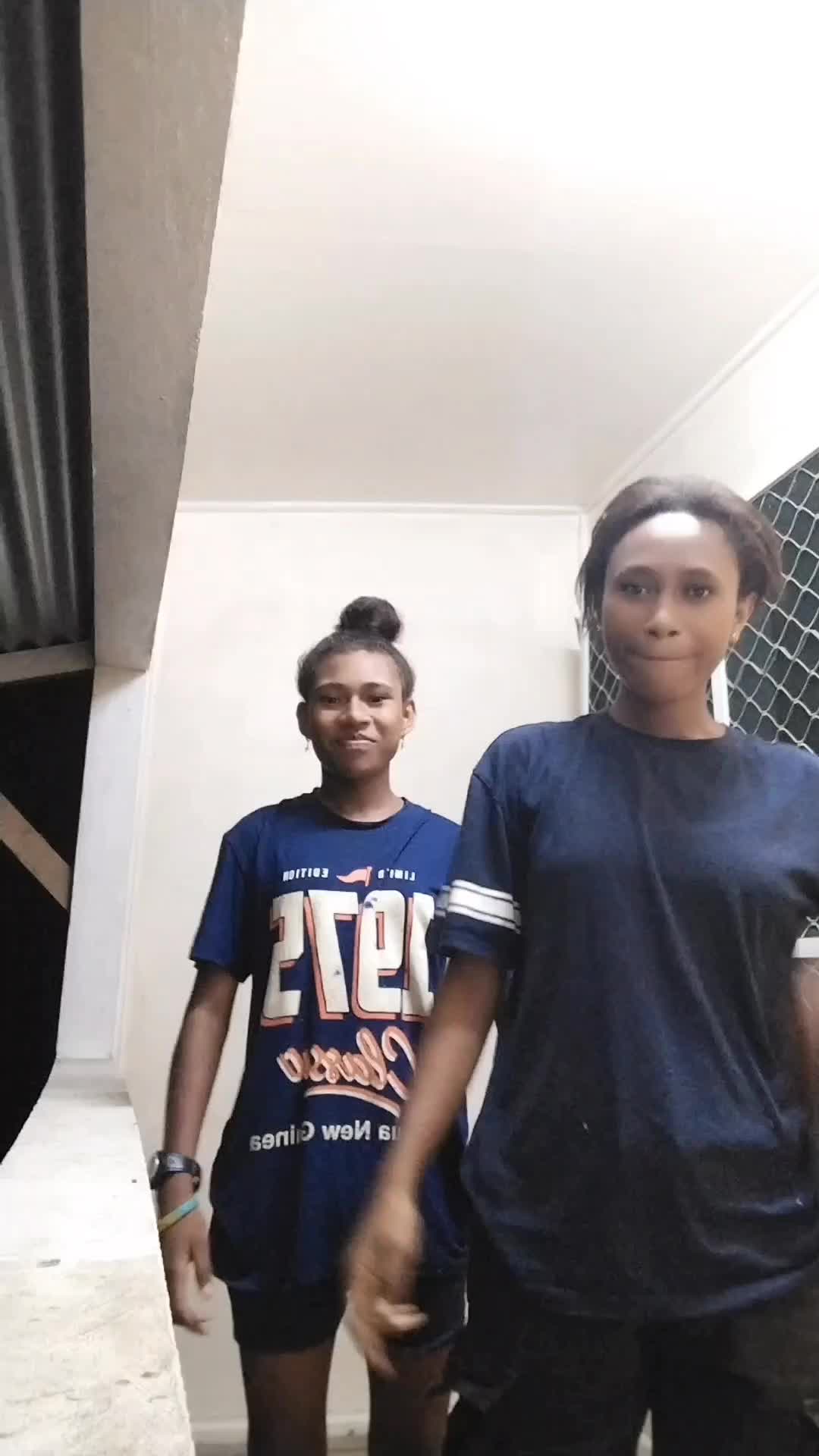 @Øg Līīsh🤍🇰🇳