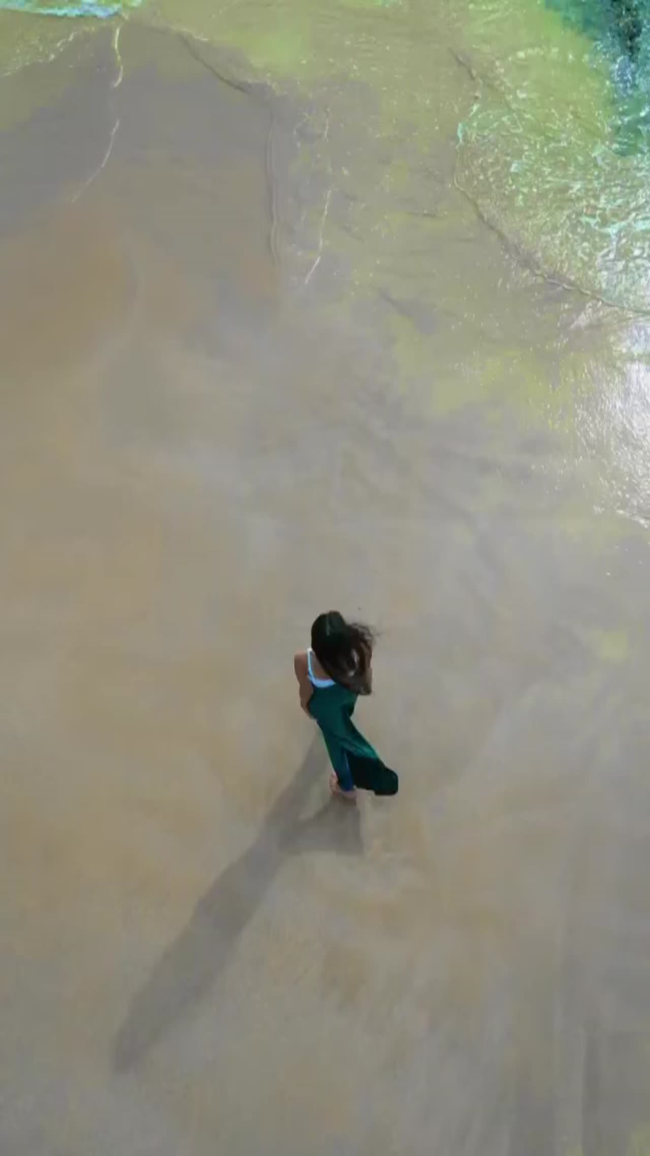 @user8342394191628