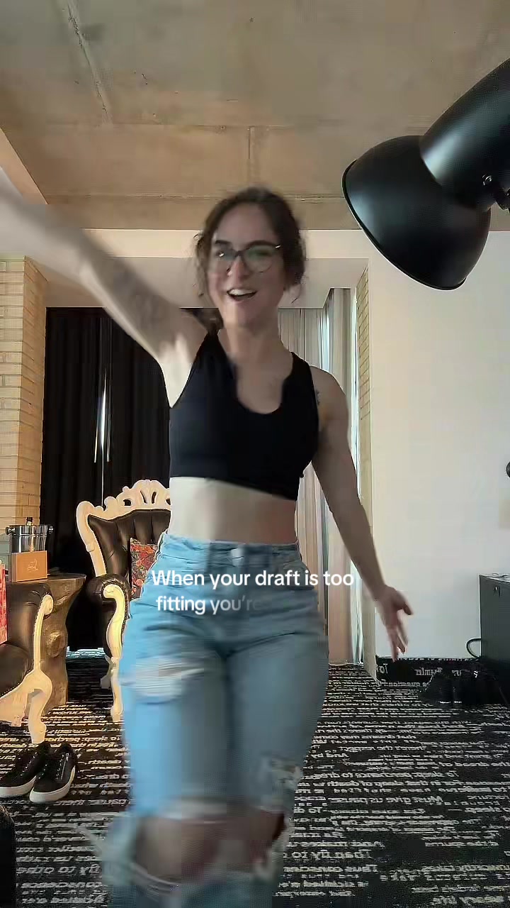 @Mo | Happy Lifestyle Girl
