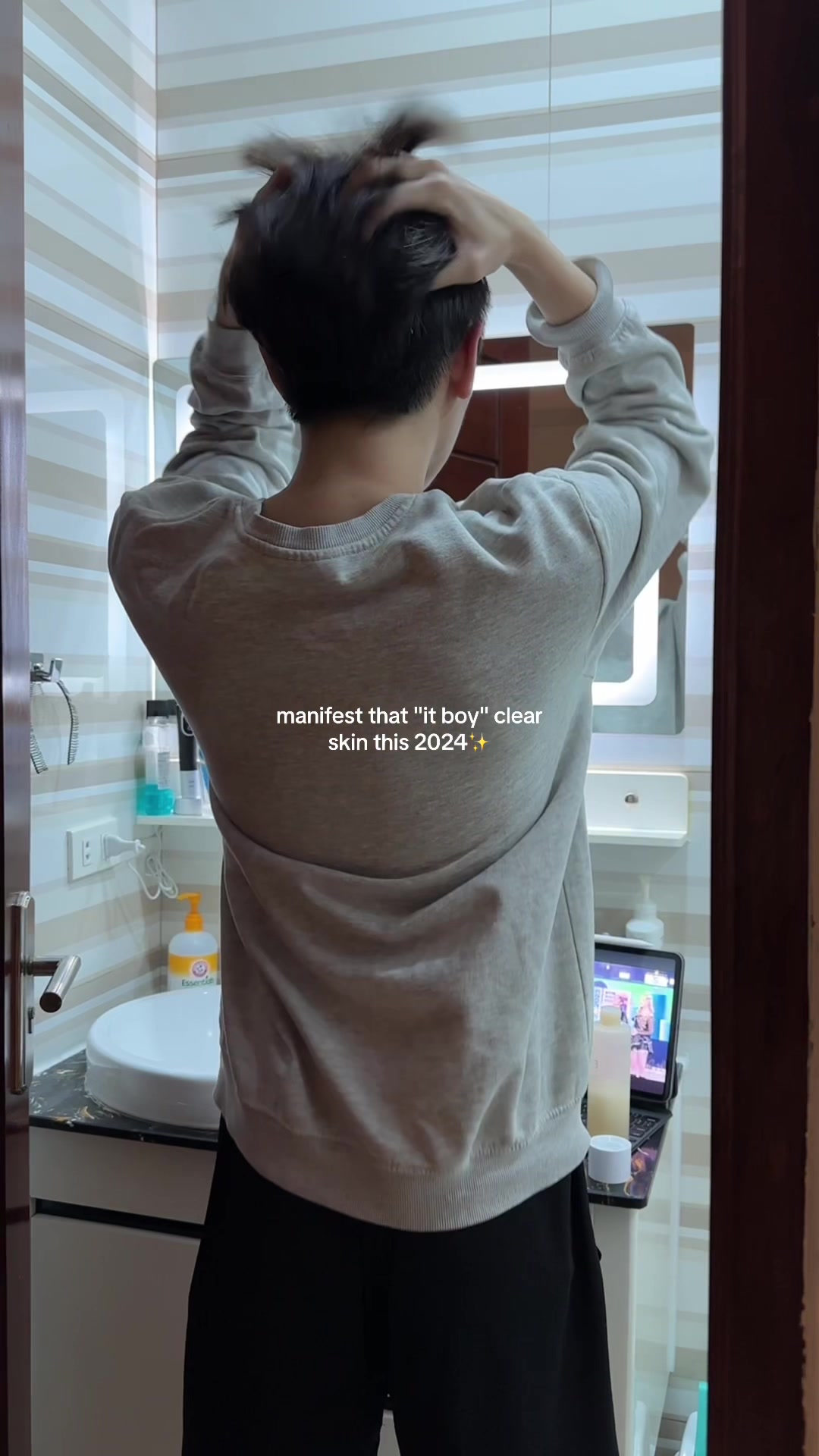 @mak