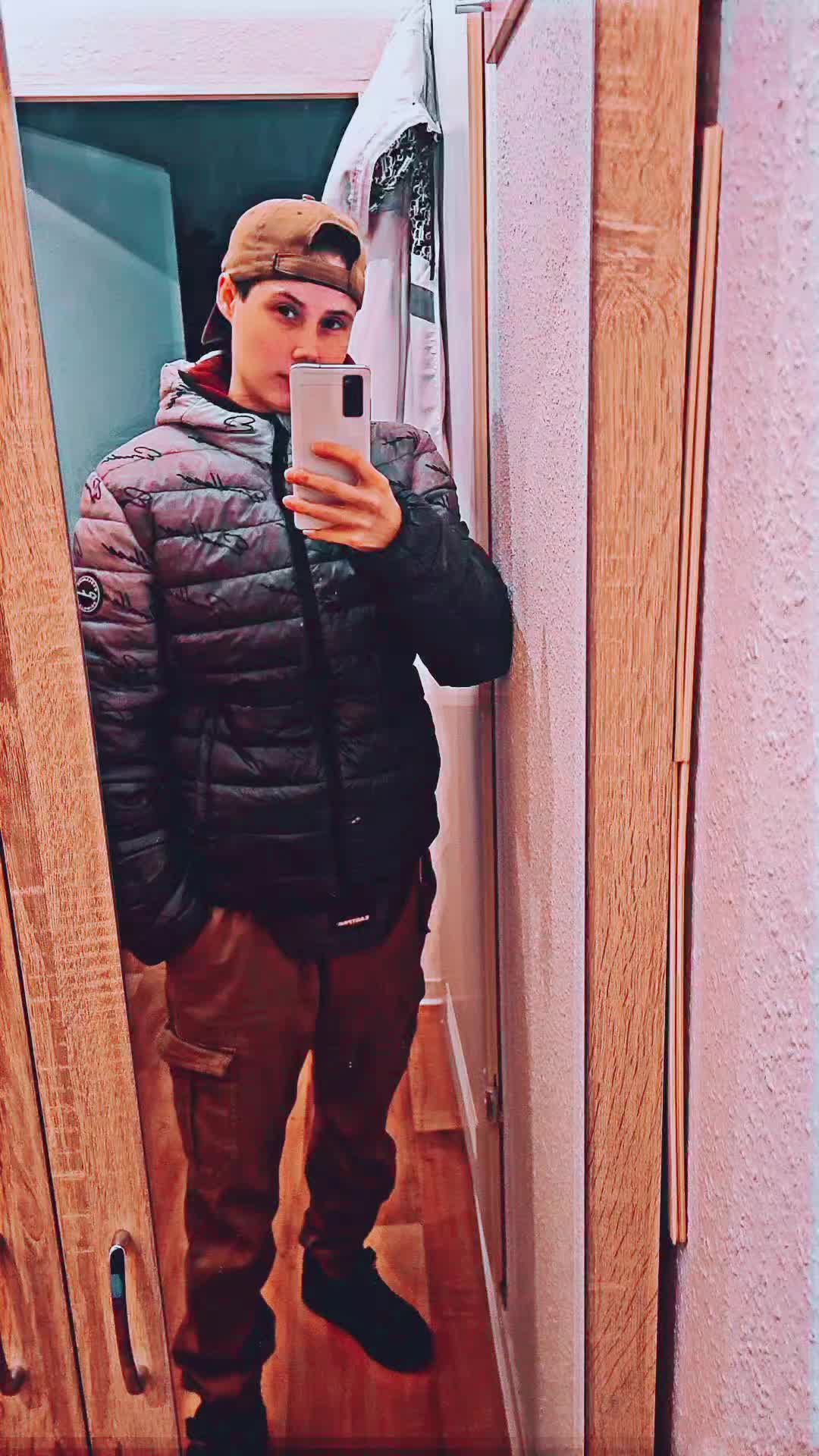 @Noah96🇳🇱🇩🇪🏳️&zwj;⚧️