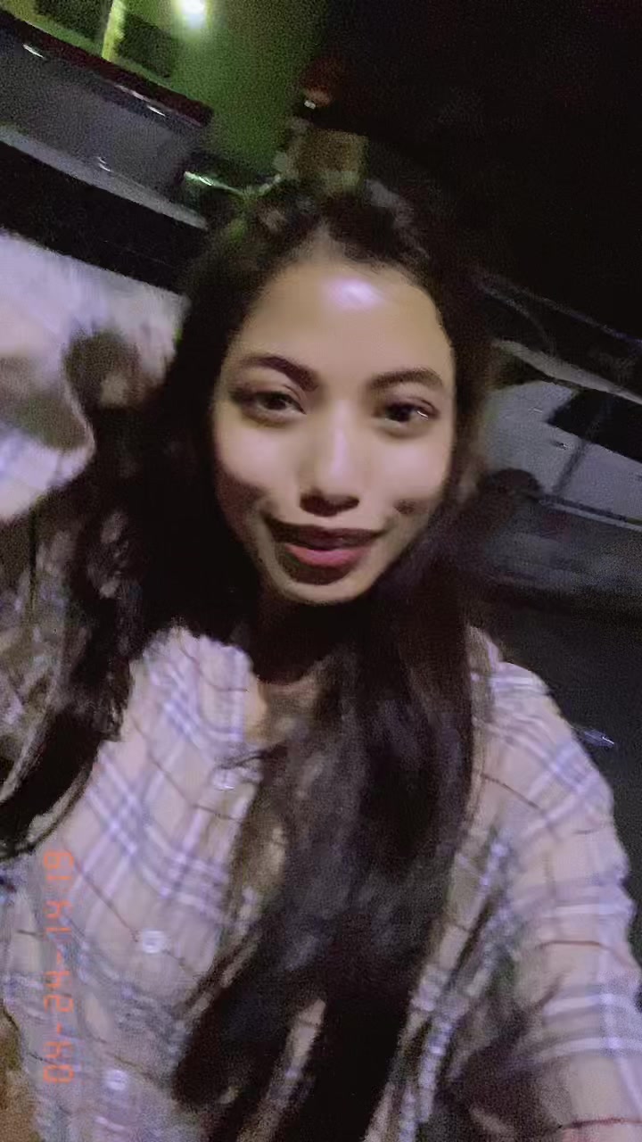 @Himaani🇳🇵