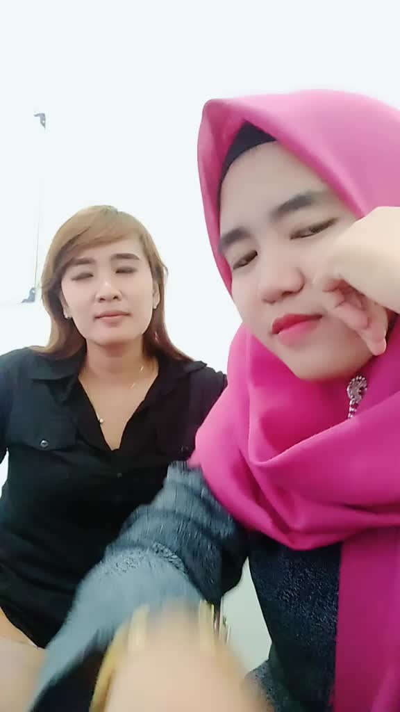 @Anna08