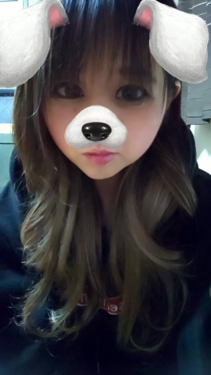 @momoiro