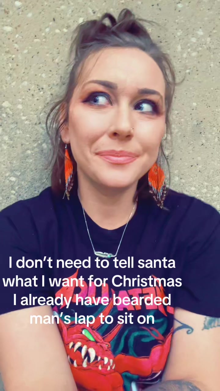 @Kirstyn_kay