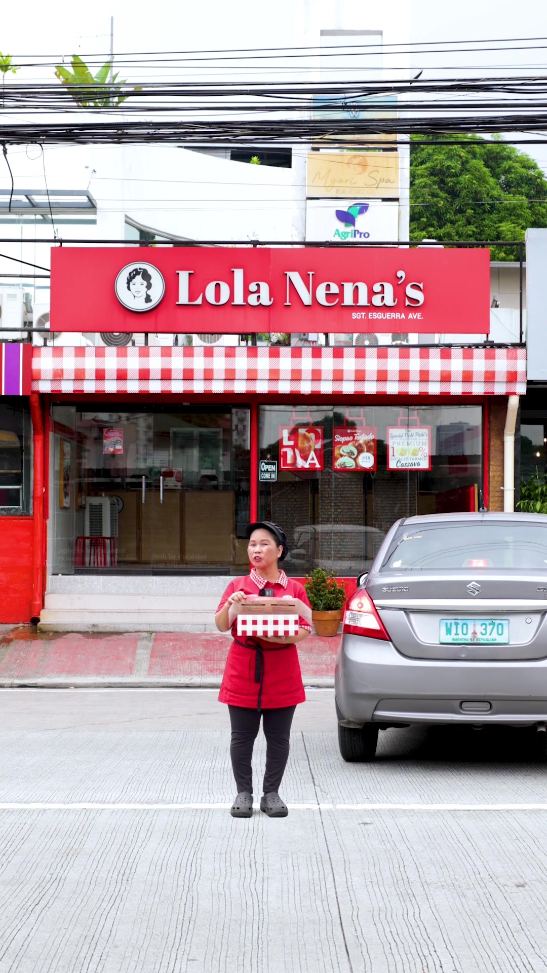 @Lola Nena