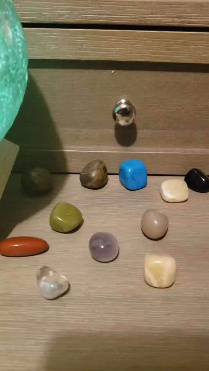 @Butterflymoontarot888