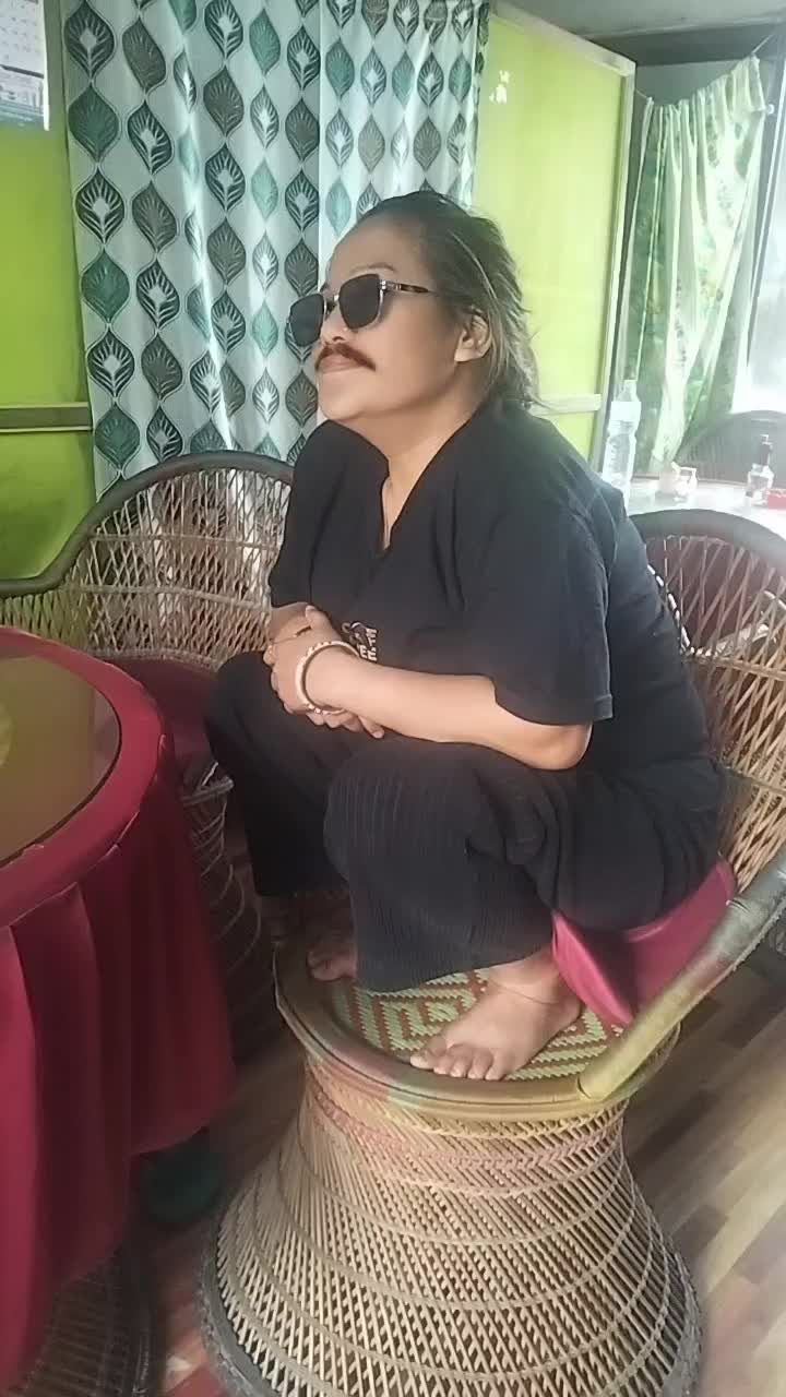 @मेरो अभाव कहिले न हाेस त लाई😭