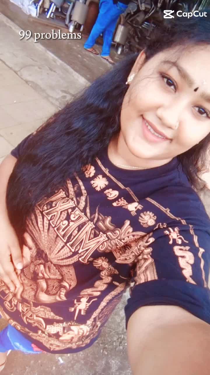 @💙Chubby Queen🖤