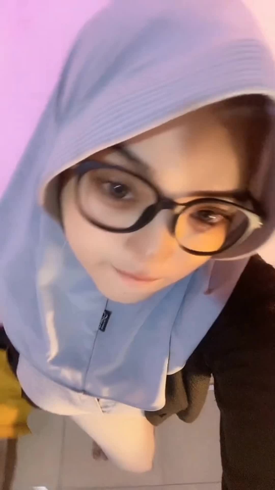 @๐๐๐๐๐ผ๐๐๐๐๐ฅ