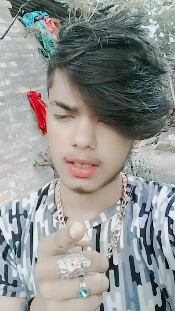 @Radhika_Amit 1