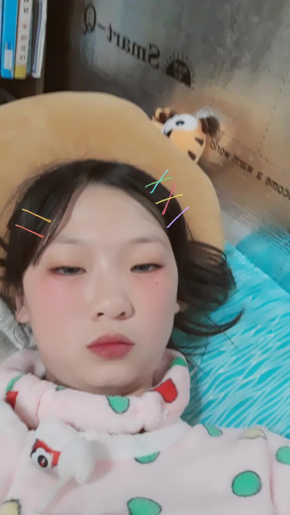 @Trolli눈알젤리👻🐜💛🖤👻