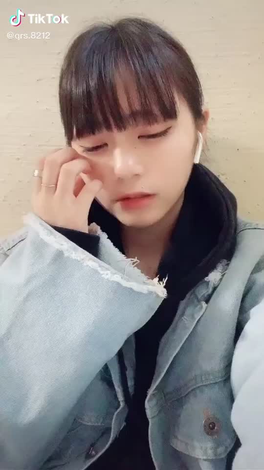 @(^^)