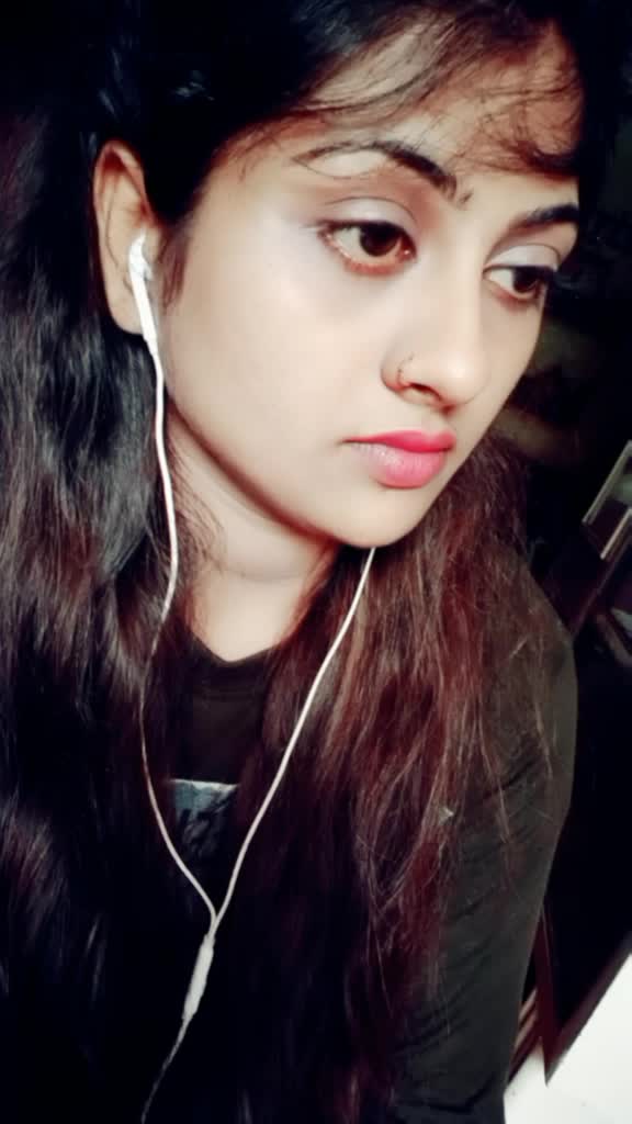 @👸Saniya👸