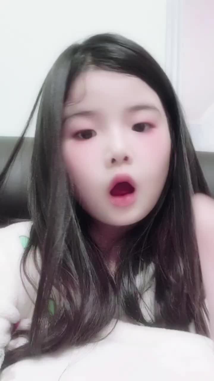 @응 니얼굴 윤겔라