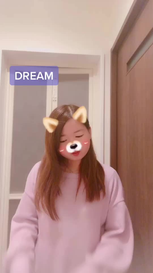 @ℳ. 👻🦋